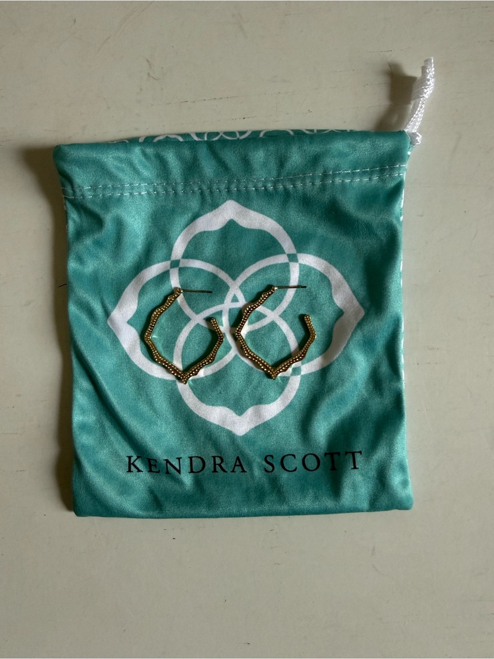 Kendra Scott Miku Gold Hoop Earrings